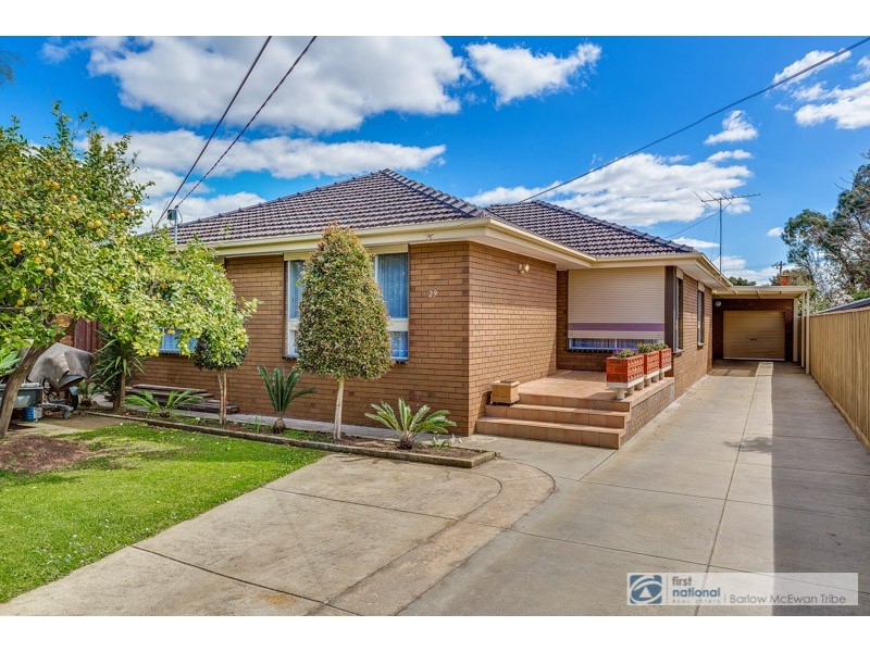 29 Bracken Grove, Altona VIC 3018