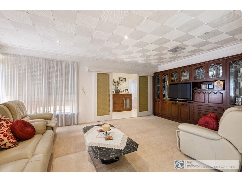 29 Bracken Grove, Altona VIC 3018