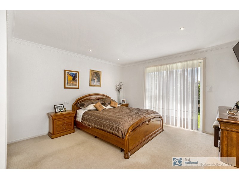29 Bracken Grove, Altona VIC 3018