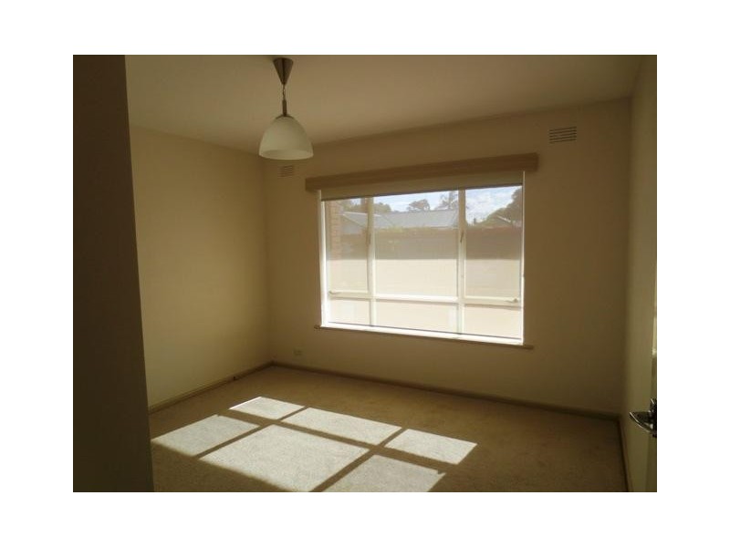 3/83 Railway Street North, Altona VIC 3018