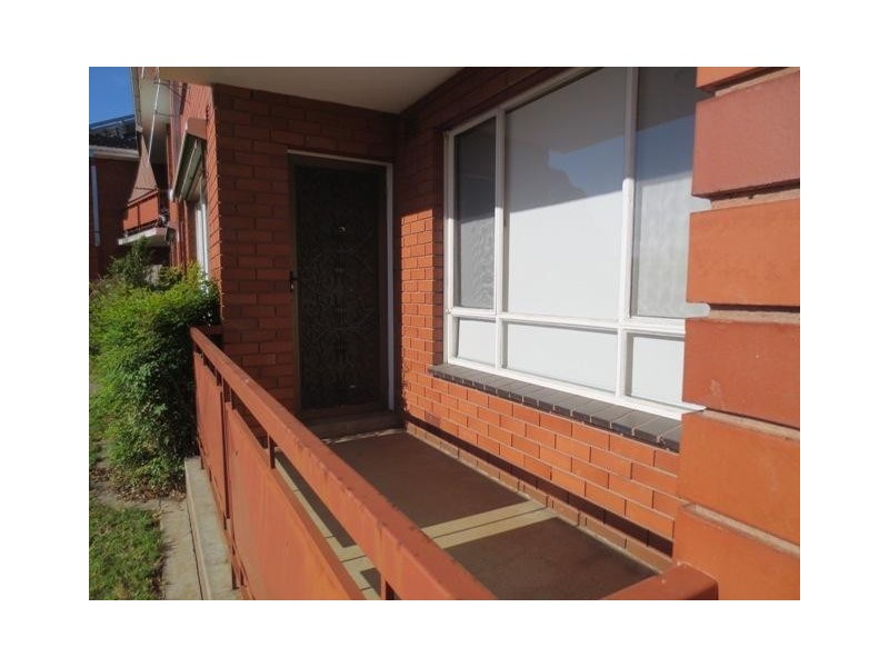 3/83 Railway Street North, Altona VIC 3018