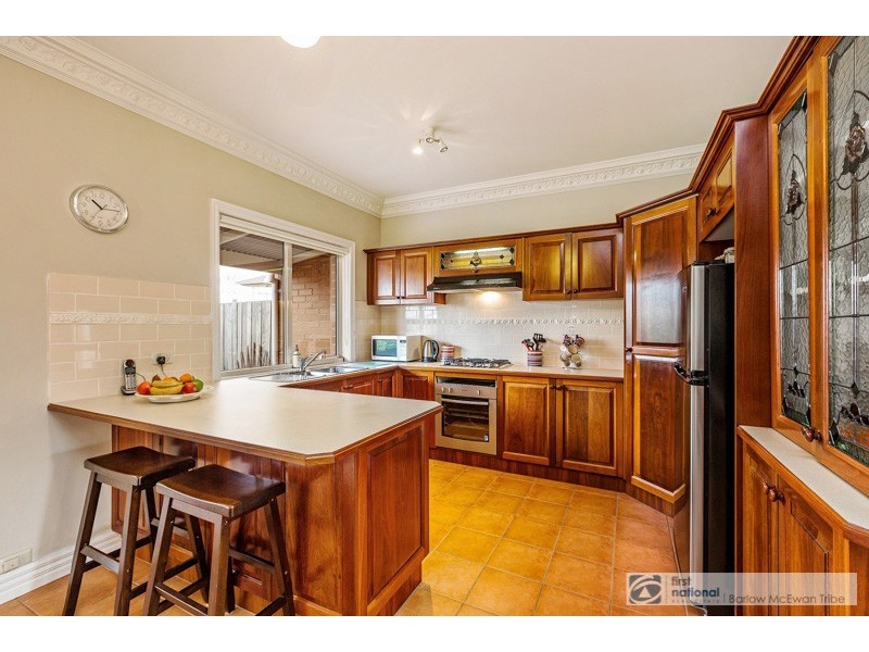 2/37 Curlew Avenue, Altona VIC 3018