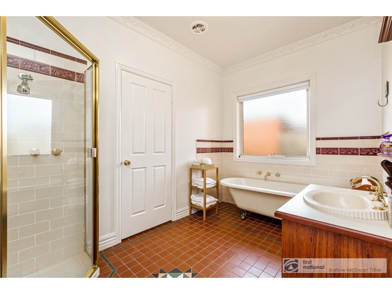 2/37 Curlew Avenue, Altona VIC 3018