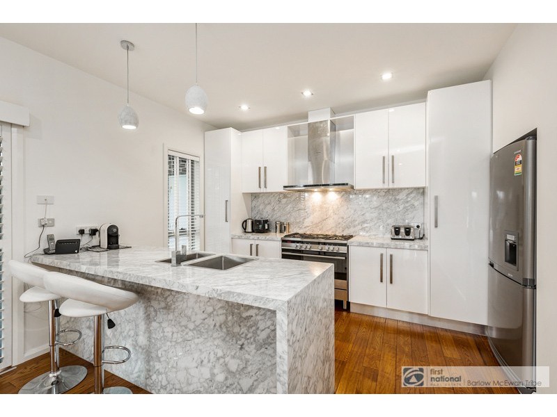 1/12 Seagull Ave, Altona VIC 3018