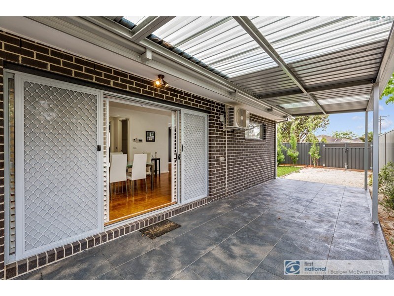 1/12 Seagull Ave, Altona VIC 3018