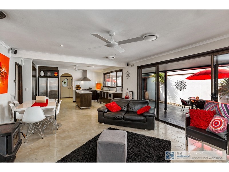 39 Curlew Avenue, Altona VIC 3018