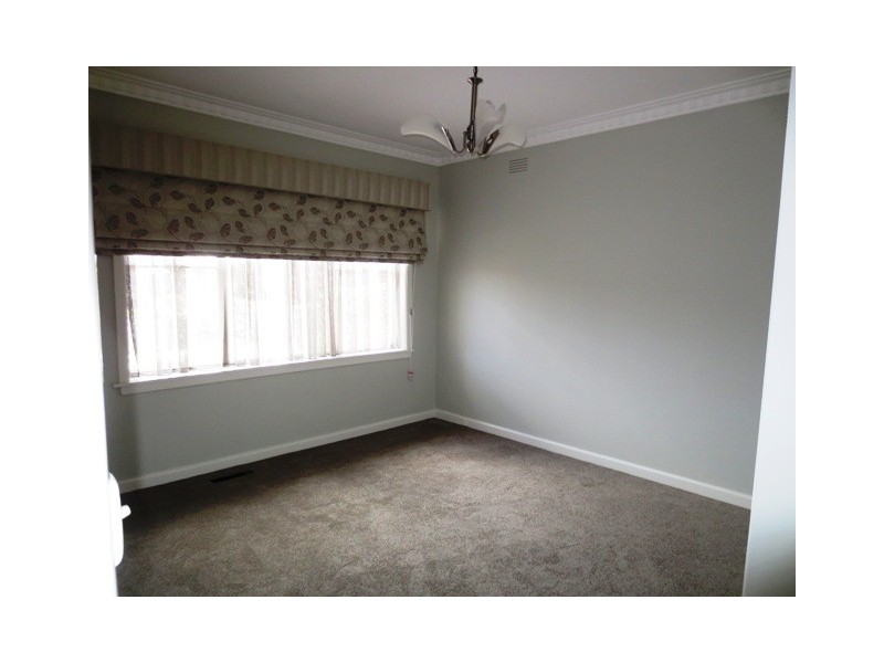 35 Wren Street, Altona VIC 3018