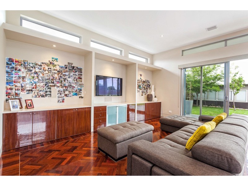 19 Waratah Street, Seaholme VIC 3018