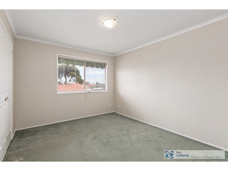12 Ovington Place, Altona Meadows VIC 3028