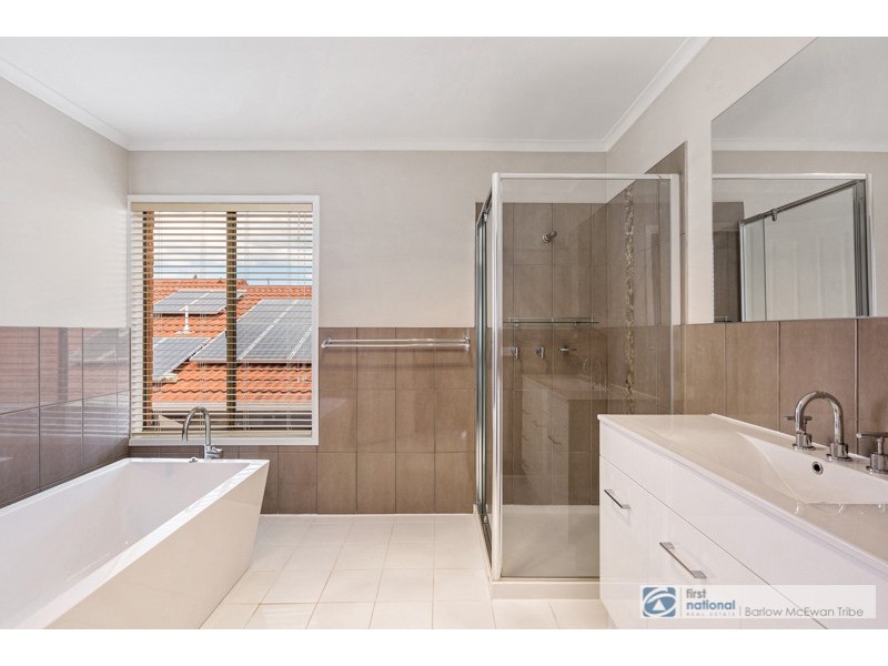 12 Ovington Place, Altona Meadows VIC 3028