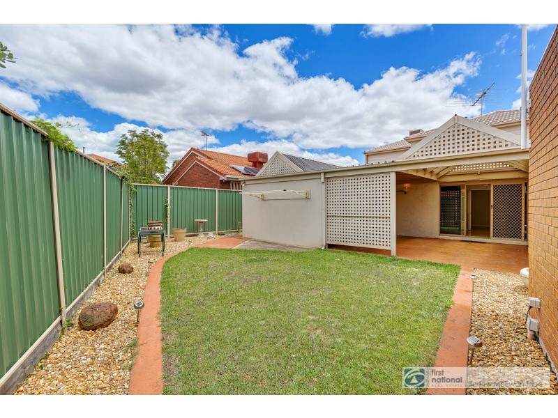 12 Ovington Place, Altona Meadows VIC 3028