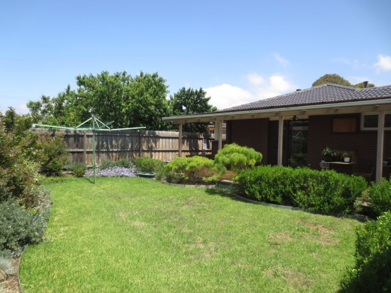 13 Kearney Avenue, Altona VIC 3018