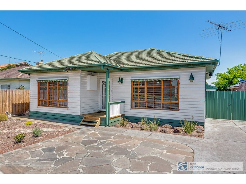 5 Seagull Avenue, Altona VIC 3018