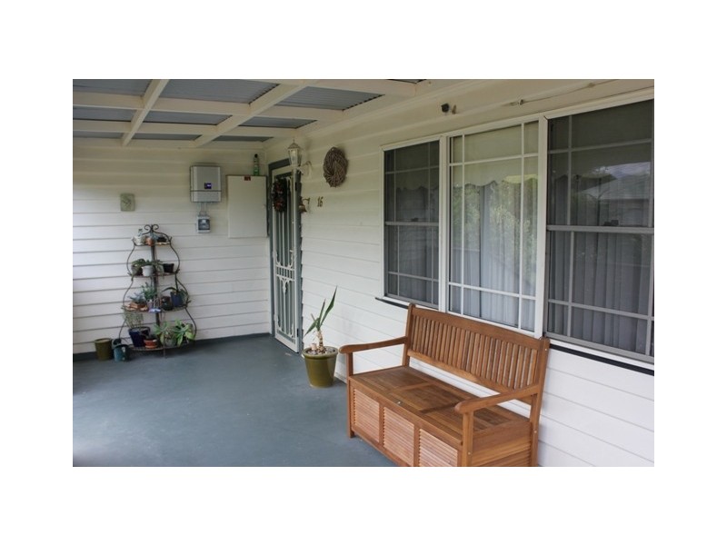 16 Linnet Street, Altona VIC 3018