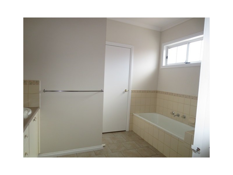 1/67 Merton Street, Altona Meadows VIC 3028