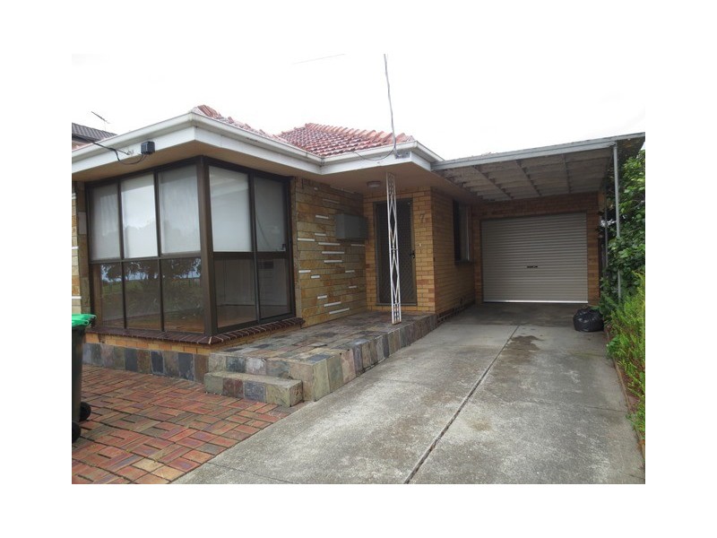 7 Beach Street, Altona VIC 3018