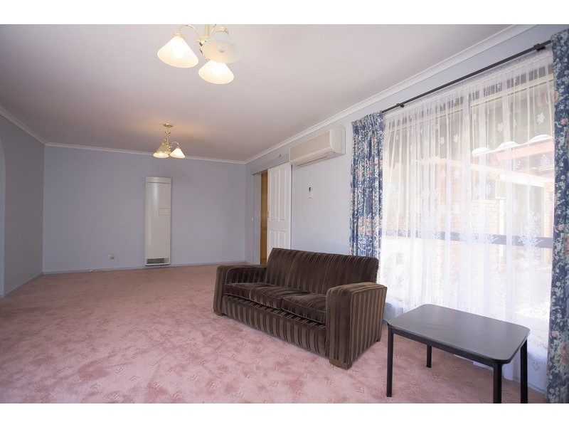 76 Grieve Parade, Altona VIC 3018