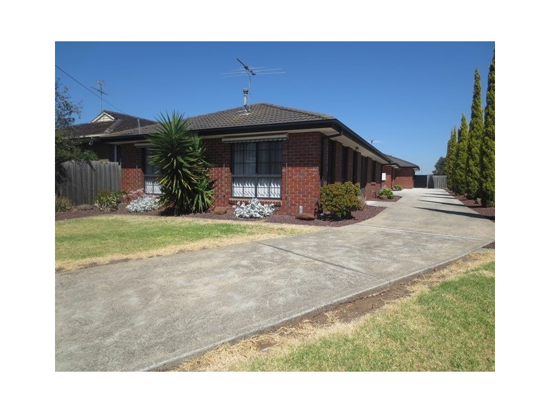 1/10 Crellin Avenue, Altona Meadows VIC 3028