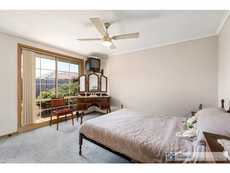 2/53 Millers Road, Altona VIC 3018