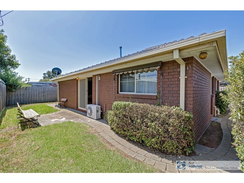 2/53 Millers Road, Altona VIC 3018