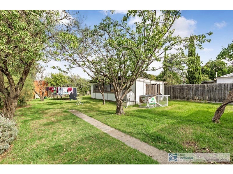 20 Seaview Crescent, Seaholme VIC 3018