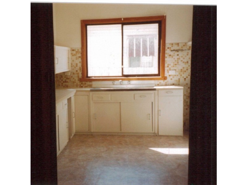 20 Seaview Crescent, Seaholme VIC 3018