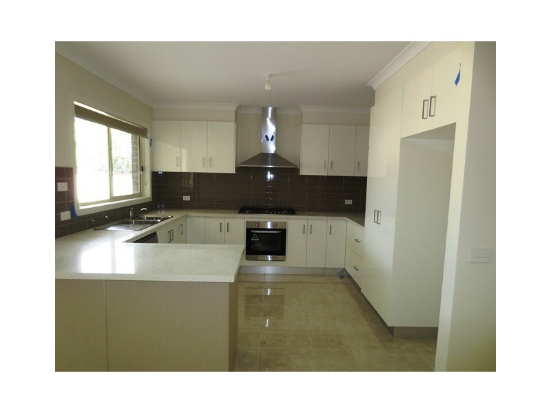 83 First Avenue, Altona North VIC 3025