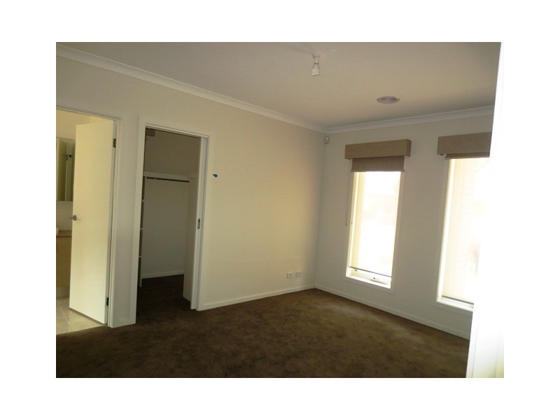 83 First Avenue, Altona North VIC 3025