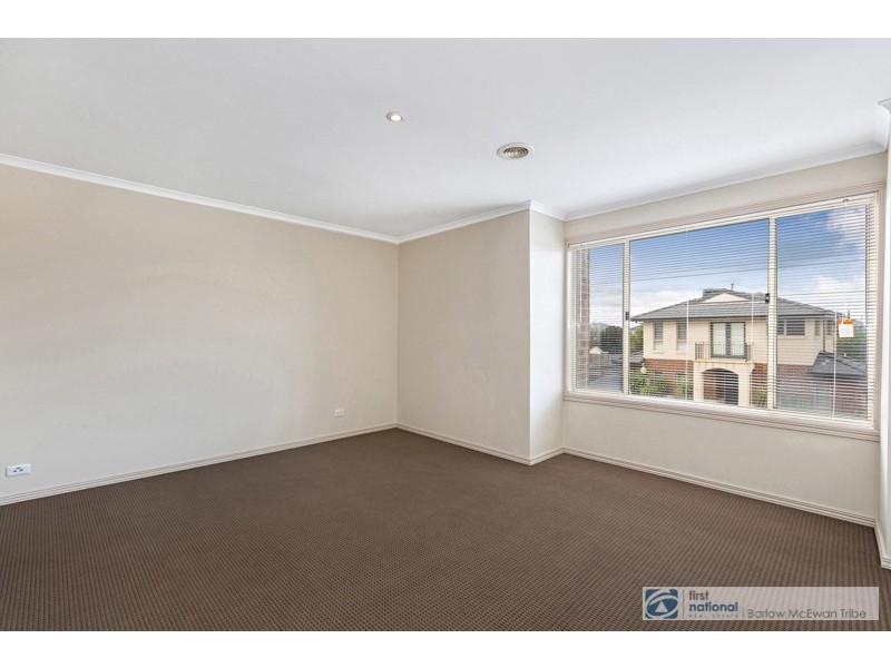 1/50 Waratah Drive, Altona Meadows VIC 3028