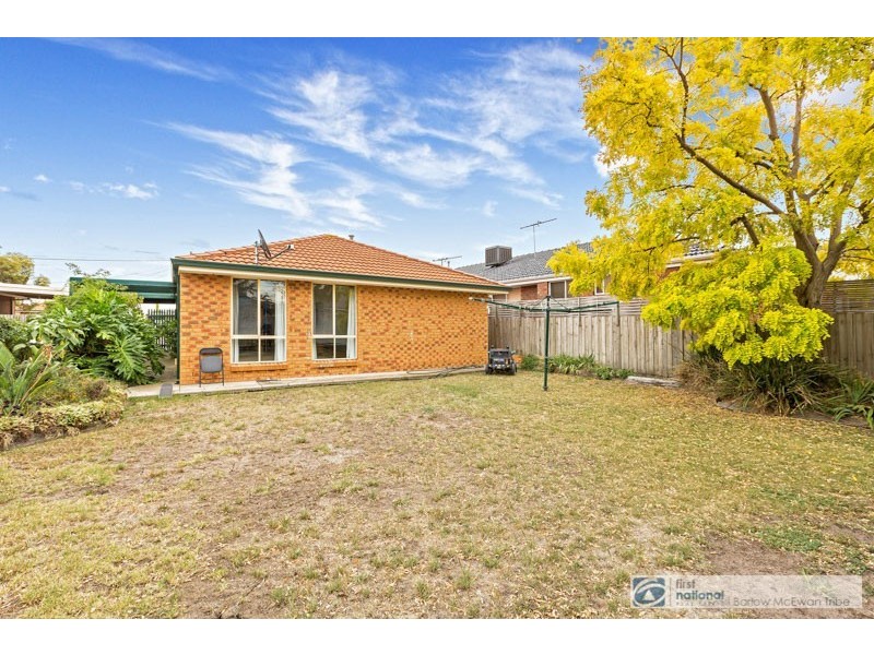 6 Nash Court, Altona Meadows VIC 3028