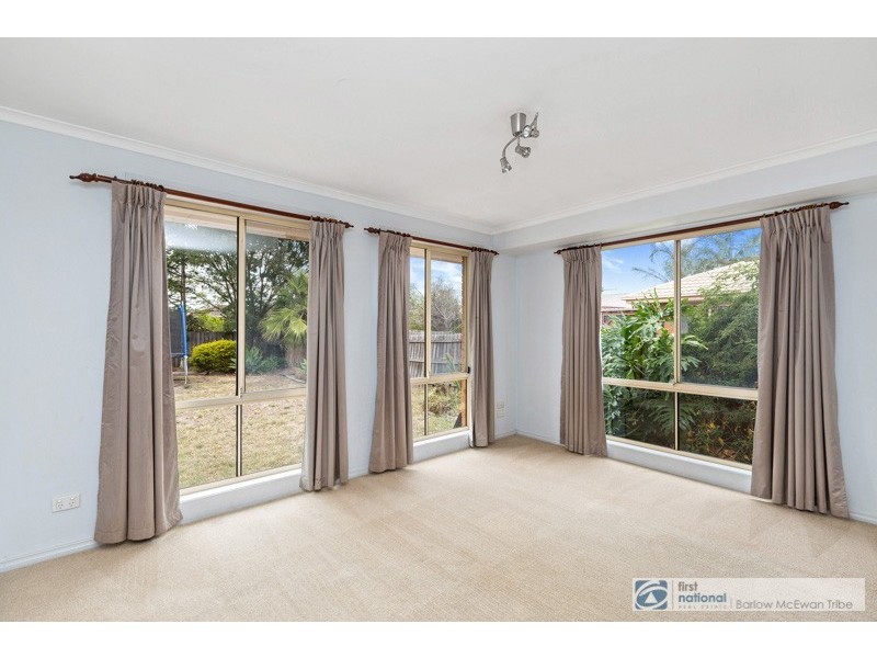 6 Nash Court, Altona Meadows VIC 3028