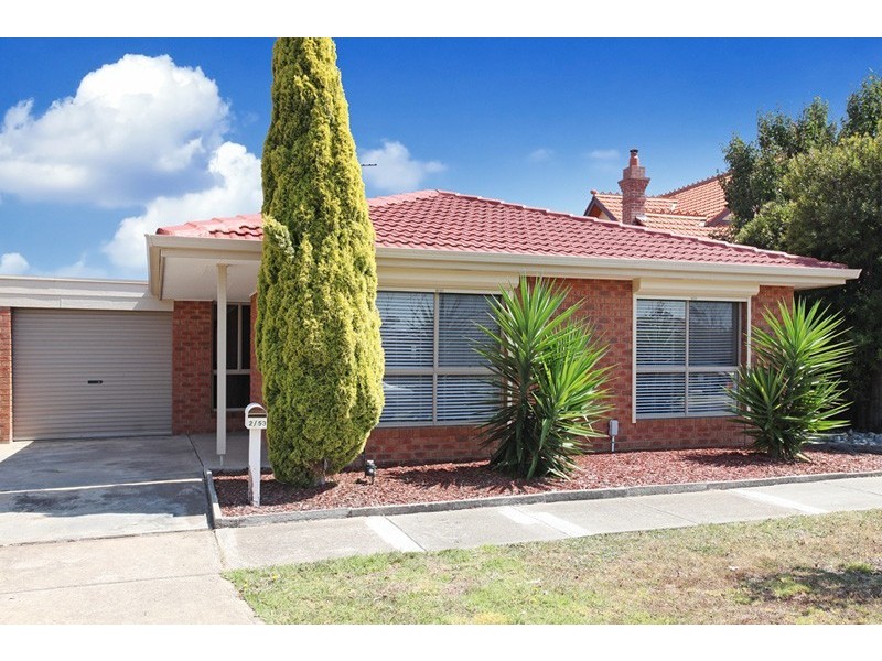 2/53 Tatman Drive, Altona Meadows VIC 3028