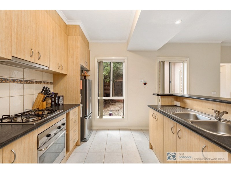 2/34 Bent Street, Altona VIC 3018