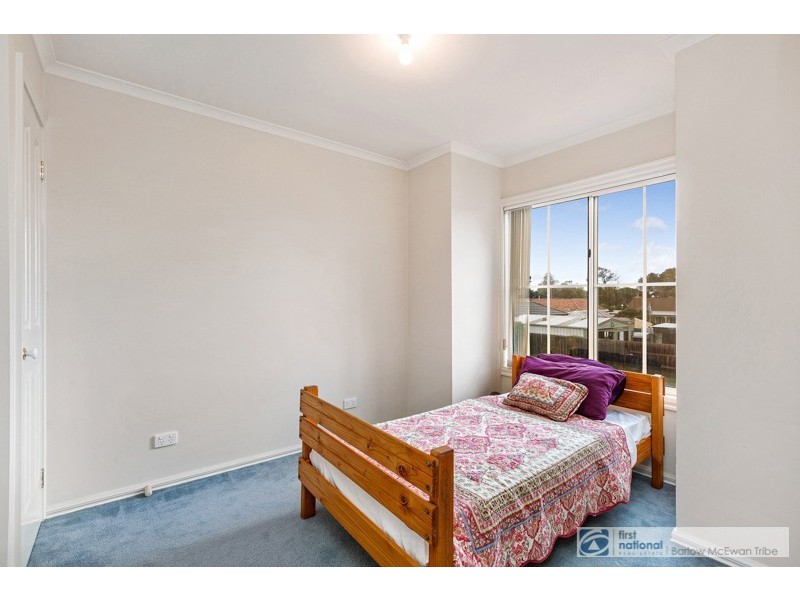 2/34 Bent Street, Altona VIC 3018