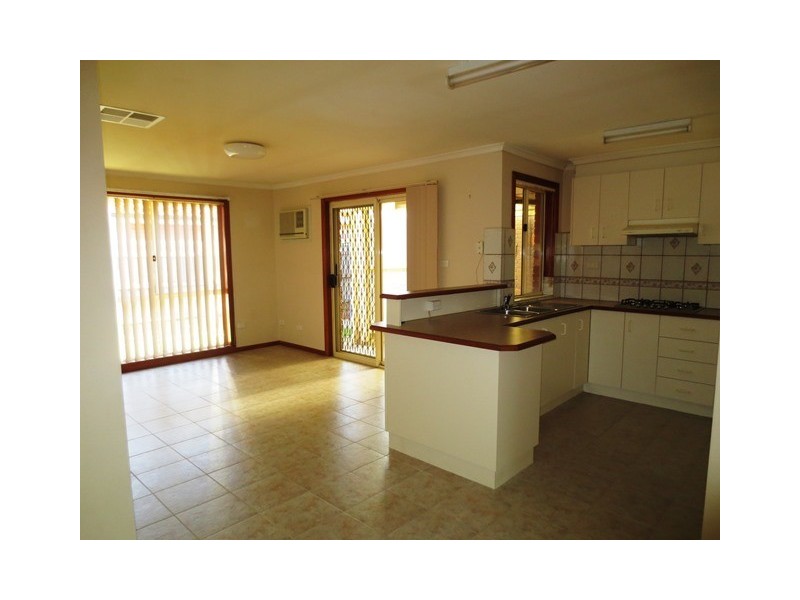 1/28 Langhorne Street, Altona Meadows VIC 3028