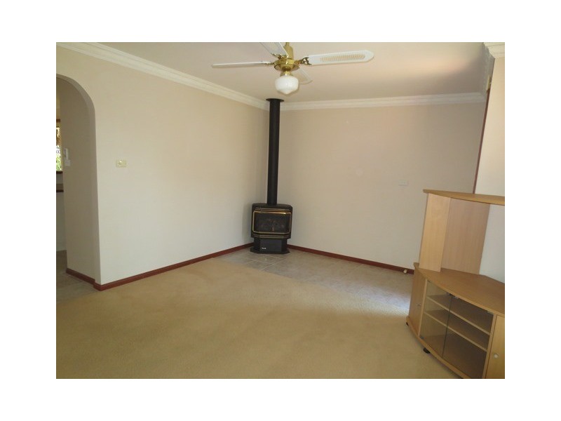 1/28 Langhorne Street, Altona Meadows VIC 3028