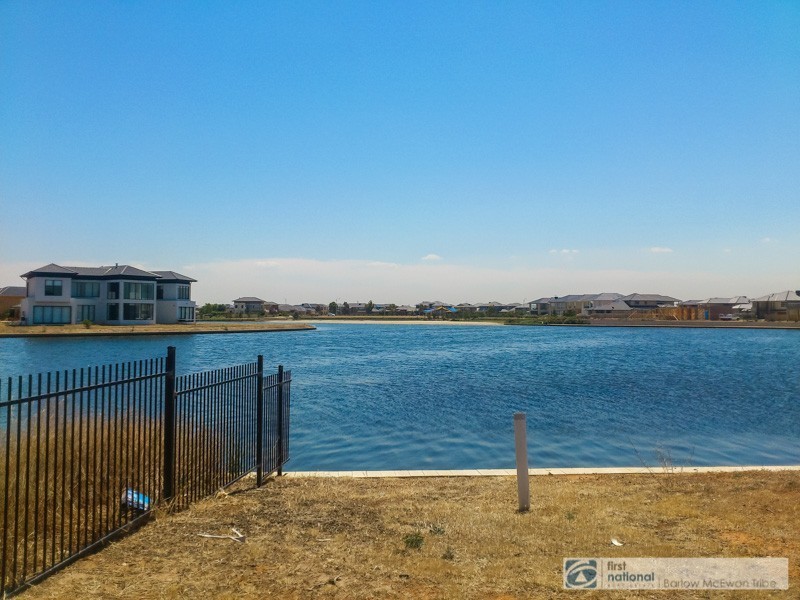 Lot 1928,  Spraypoint Drive, Sanctuary Lakes VIC 3030