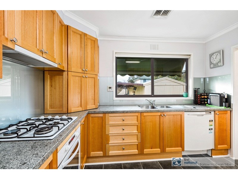 166 Grieve Parade, Altona VIC 3018