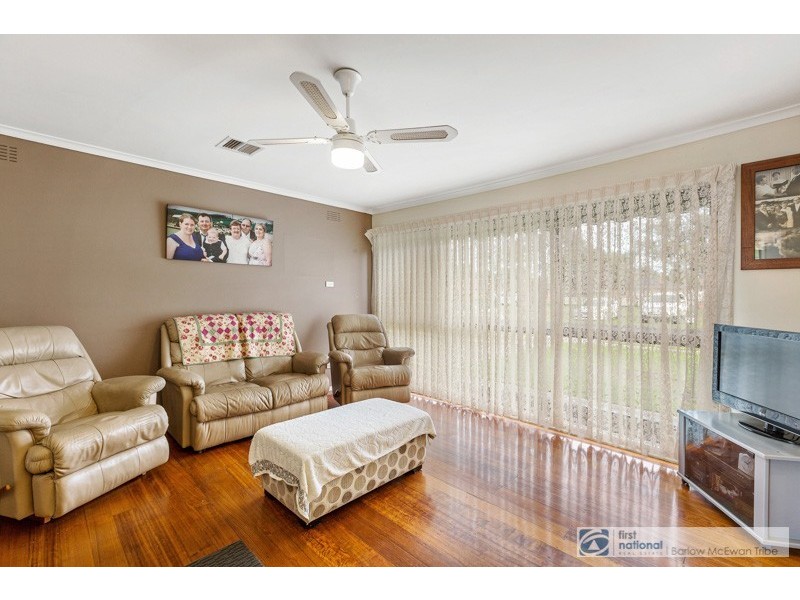 166 Grieve Parade, Altona VIC 3018