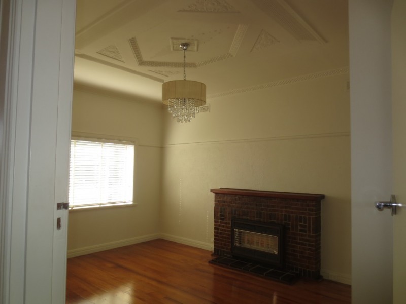 43 Curlew Avenue, Altona VIC 3018