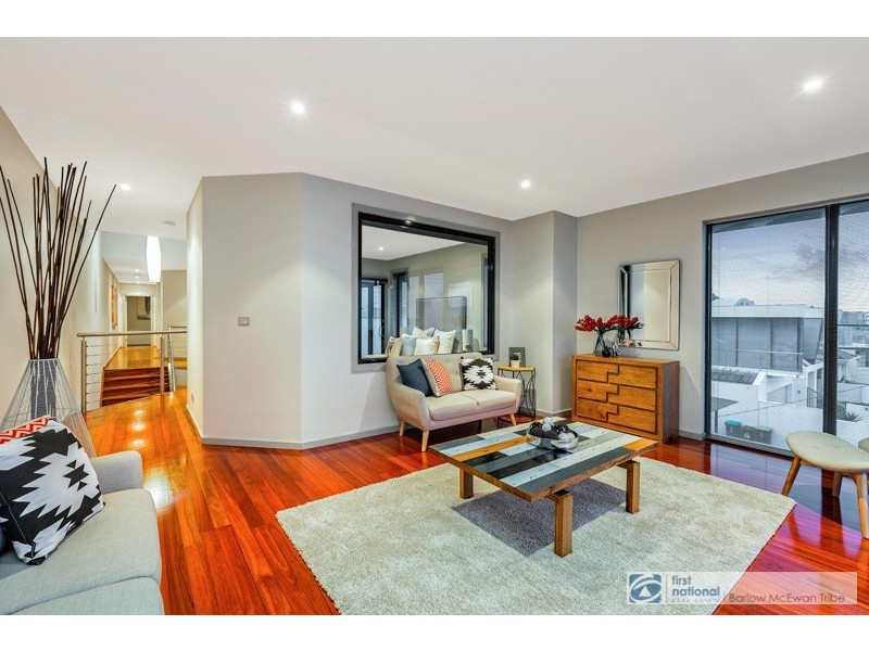 81 Esplanade, Altona VIC 3018