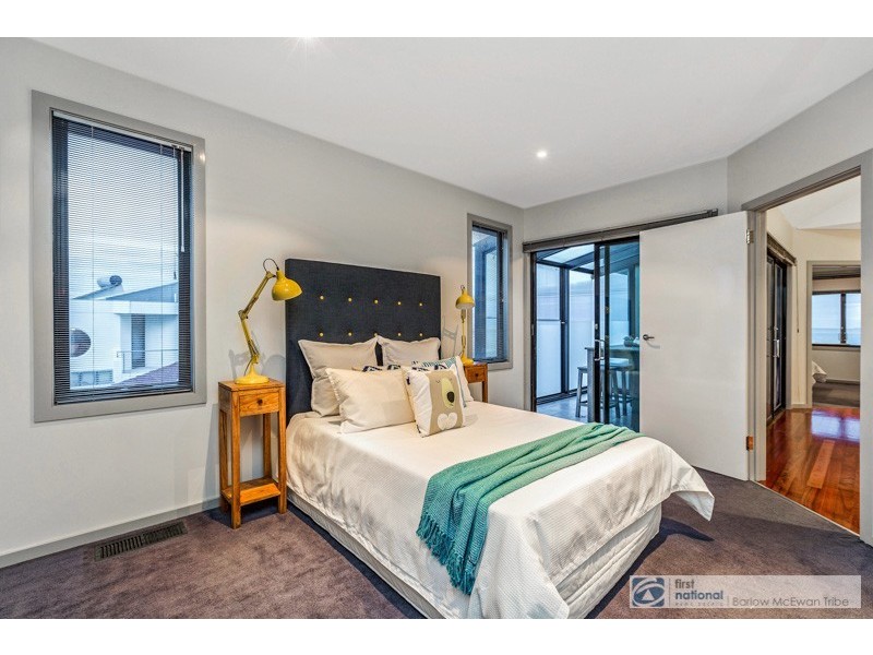 81 Esplanade, Altona VIC 3018