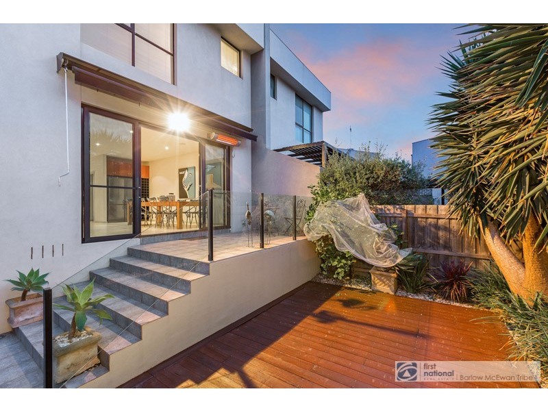 81 Esplanade, Altona VIC 3018