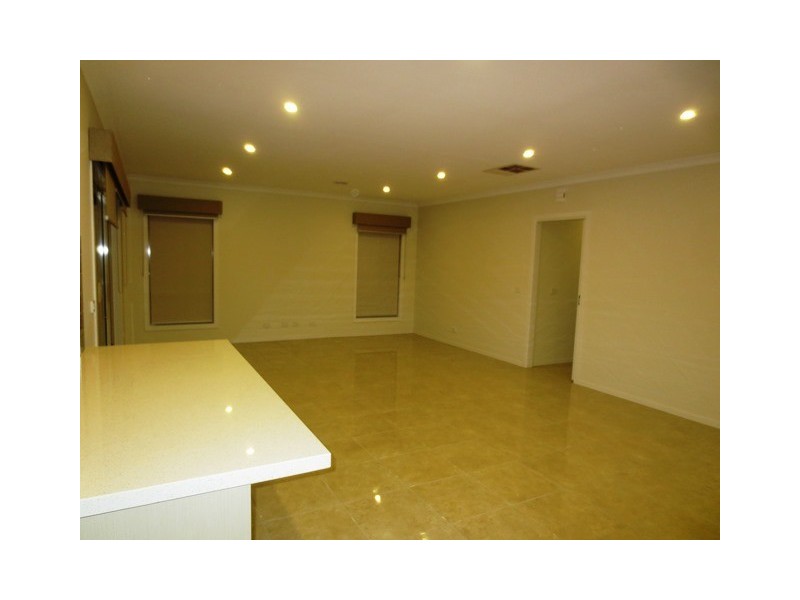 83A First Avenue, Altona North VIC 3025