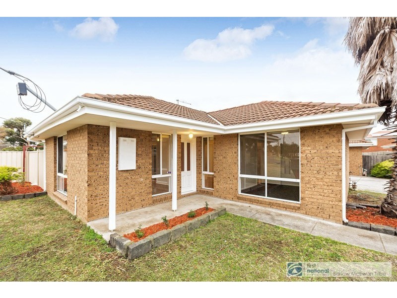 1/9 Dickenson Street, Altona Meadows VIC 3028