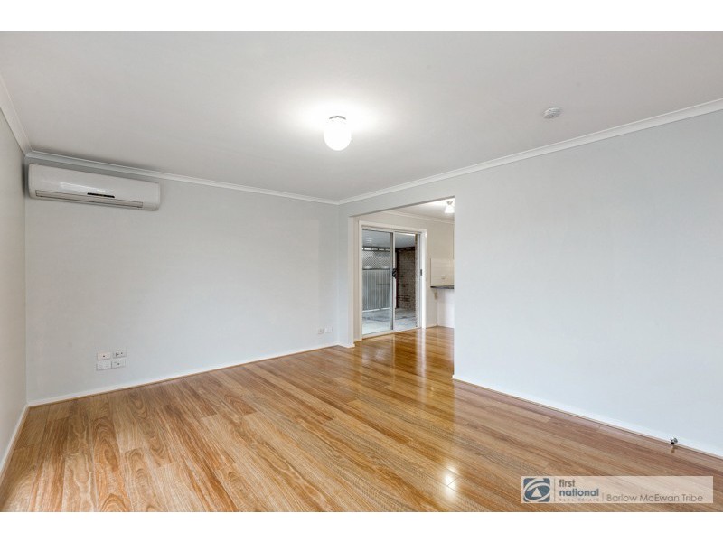 1/9 Dickenson Street, Altona Meadows VIC 3028