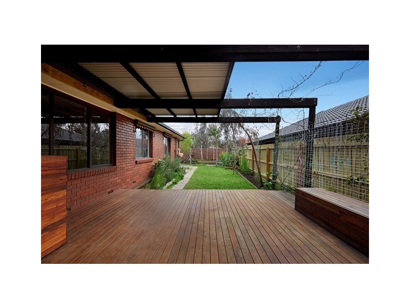 27 Lady Nelson Crescent, Altona Meadows VIC 3028