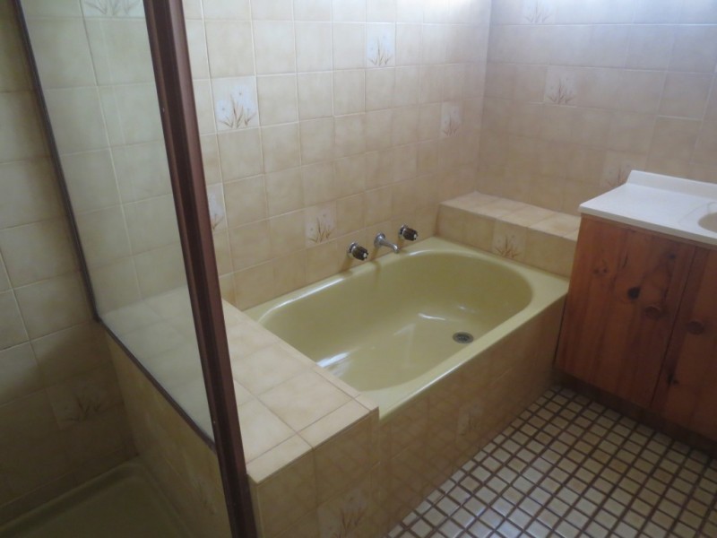 35 First Avenue, Altona North VIC 3025