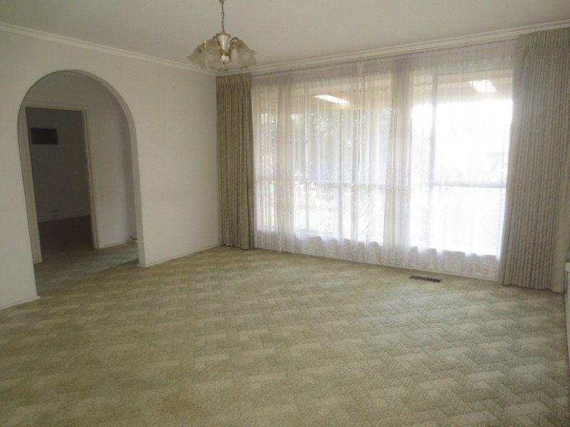 35 First Avenue, Altona North VIC 3025