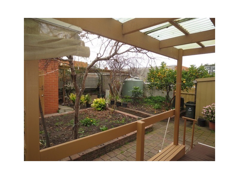 35 First Avenue, Altona North VIC 3025